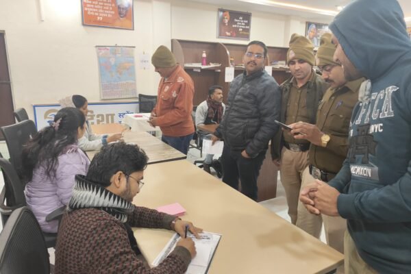 पुलिस अधीक्षक के निर्देशन में ‘स्वास्थ्य परीक्षण शिविर’ का आयोजन किया गया